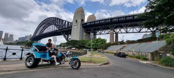 Sydney harbour bridge