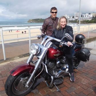 Andrew﻿ & Carron Bondi Beach Tour