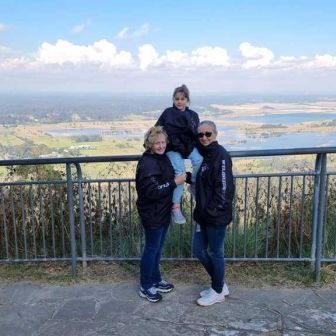 Belinda, Michelle & Sharon's Winmalee Look out Trike Tour