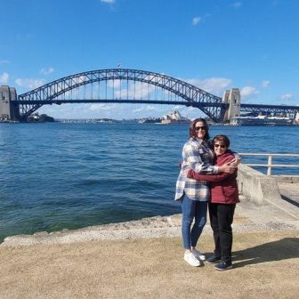 Brooke﻿ & Marion's 45 Minute Harbour Bridge Rumble