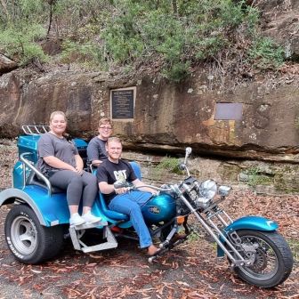 Calan, Ruby & Oscar Lower Blue Mountain Trike Tour