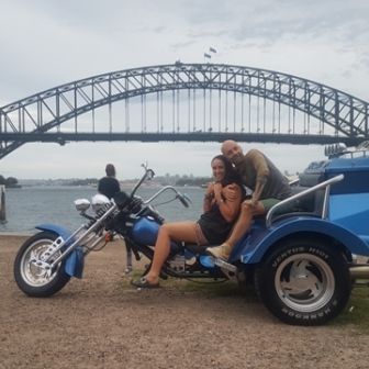 Clair & Johnny 's 30 Minute Harbour Bridge Rumble