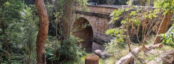 Wild ride australia lower blue mountains lennox bridge sydney nsw