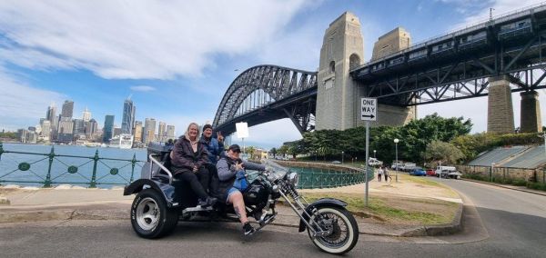 Wild ride trike tour sydney harbour bidge opera house