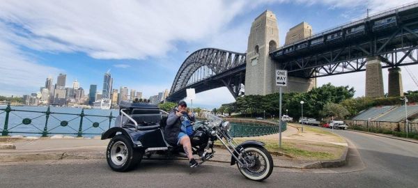 Wild ride trike tour sydney harbour bidge opera house kings cross