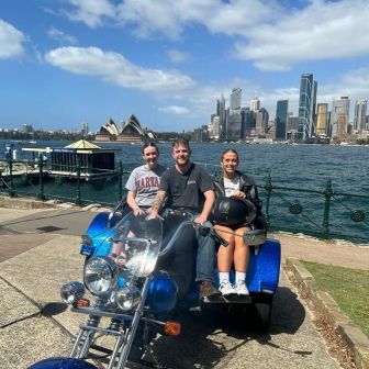 Molly , Josh & Hayley's 45 Minute Harbour Bridge Rumble