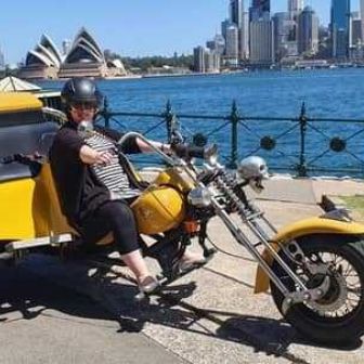 Ryan and Christine On Their Sydney Bondi Trike Tour