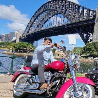 Shasta's Birthday Sydney Sights Harley Tour