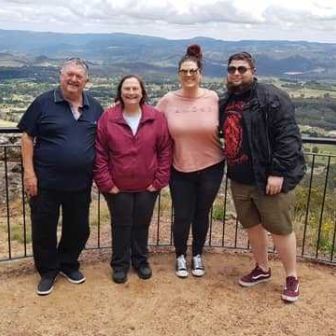 Wayde, Fay, Ashley & Chris Hatoomba Sights Trike Tour