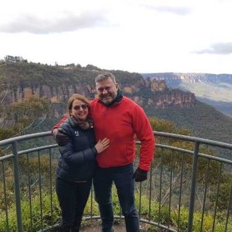 Suzanne & Carls 1 Hour Katoomba Sights Tour.